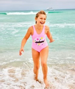 Lola + The Boys Star Lips Swim